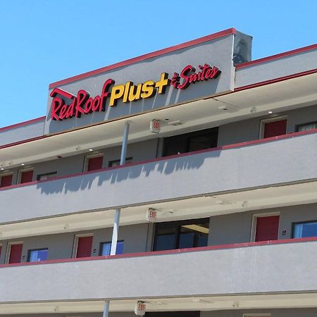 Red Roof Plus+ & Suites エリー エクステリア 写真
